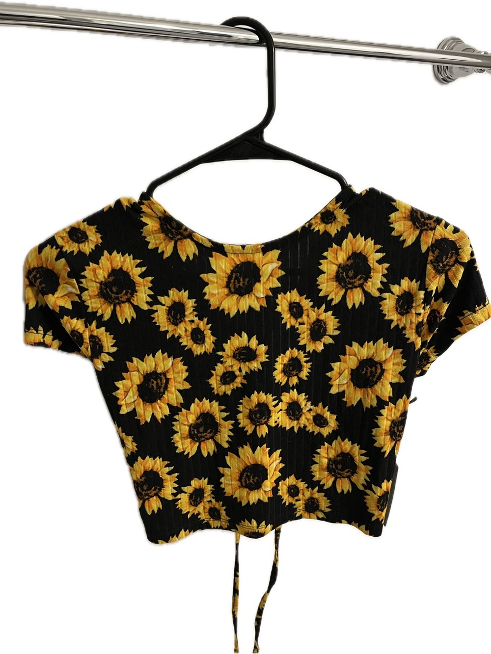 Sunflower Print Cropped Tee - Black & Yellow